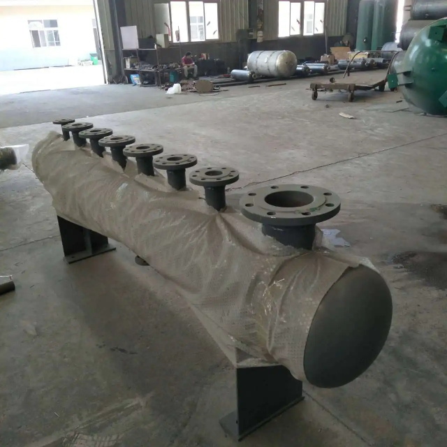 勐腊集分水器